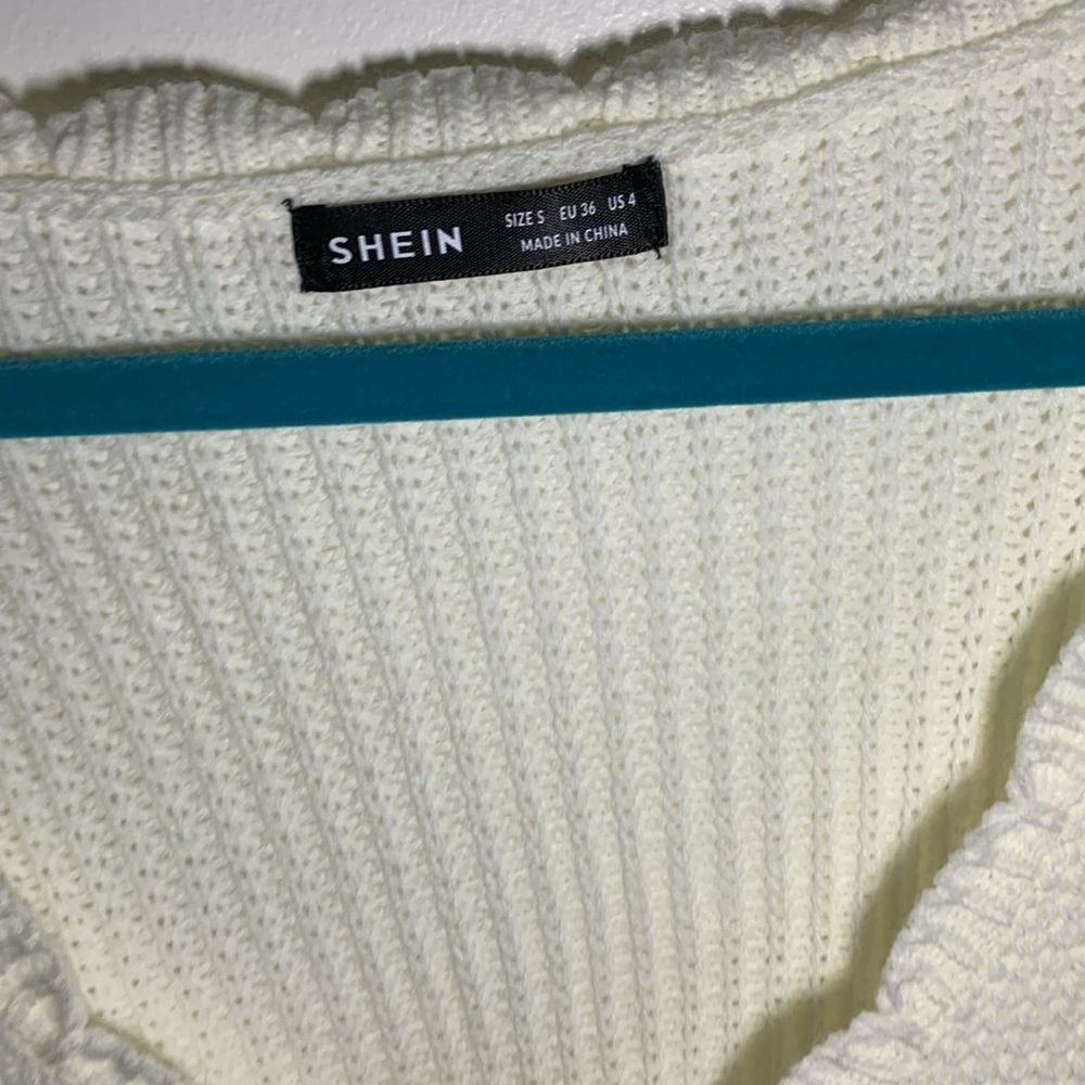 Crochet Knit Long Sleeve V Neck Sweater - Picture 4 of 6